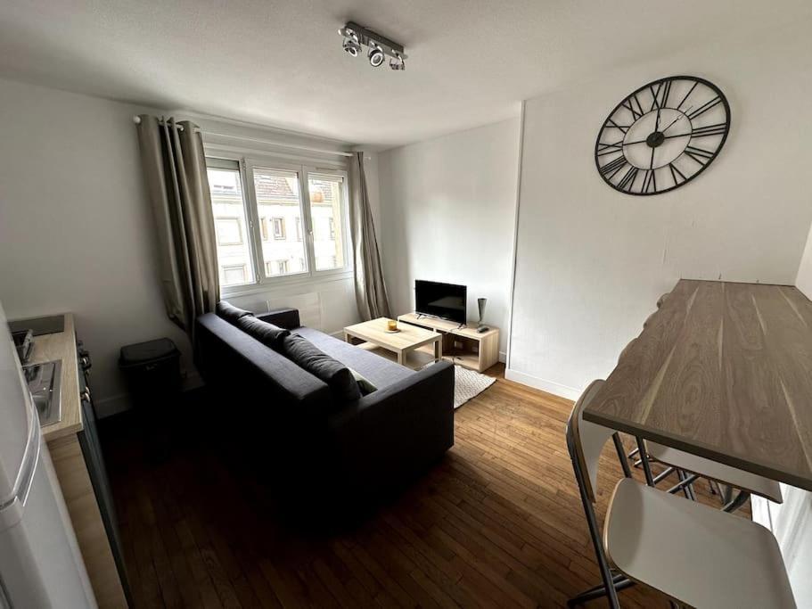 Francois Mitterand 1 Apartamento Elbeuf Exterior foto